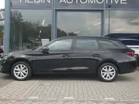 SEAT Leon (2022) thumbnail 4