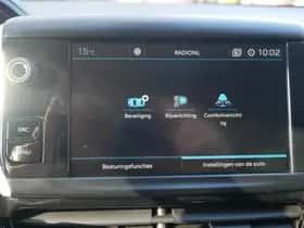 Peugeot 208 (2018) thumbnail 33