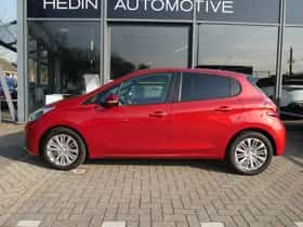 Peugeot 208 (2018) thumbnail 8