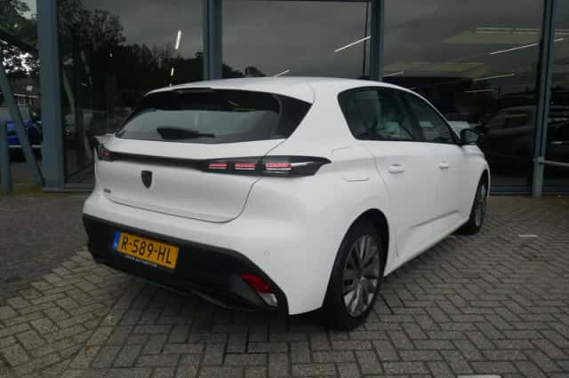 Peugeot 308 (2022) thumbnail 5