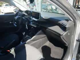 Peugeot 208 (2024) thumbnail 14
