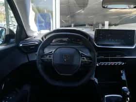 Peugeot 208 (2024) thumbnail 9