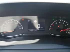 Peugeot 208 (2024) thumbnail 10