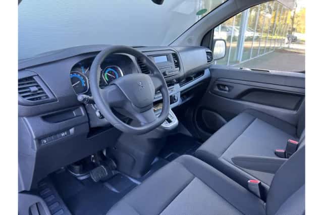 Peugeot E-Expert (2023) thumbnail 12