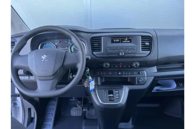 Peugeot E-Expert (2023) thumbnail 13