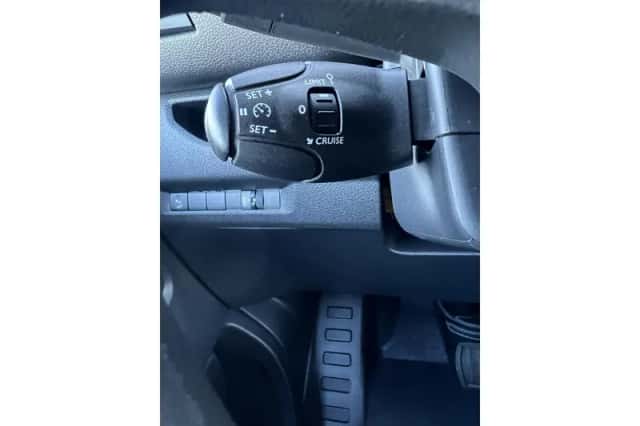 Peugeot E-Expert (2023) thumbnail 15