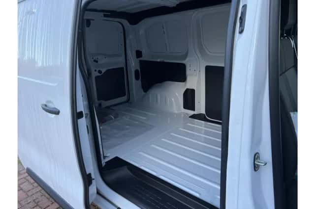 Peugeot E-Expert (2023) thumbnail 8