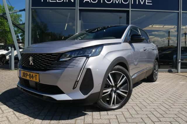 Peugeot 3008 (2024) thumbnail 2