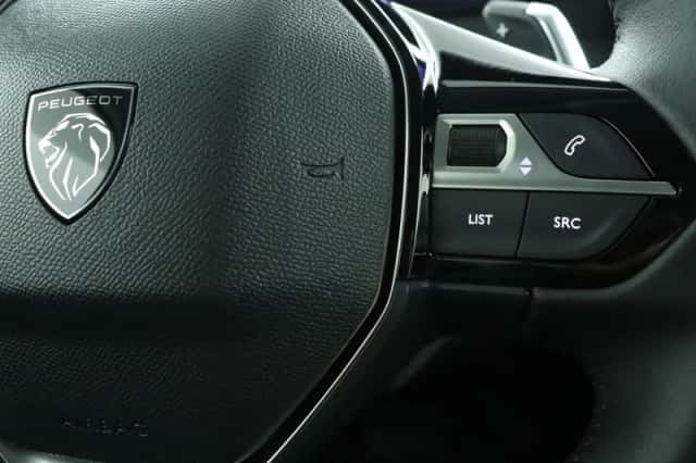 Peugeot 208 (2024) thumbnail 17