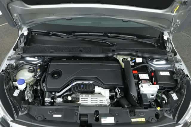 Peugeot 208 (2024) thumbnail 27