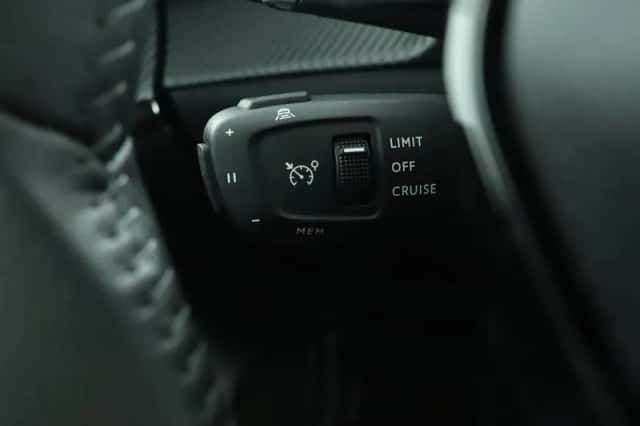 Peugeot 208 (2024) thumbnail 37