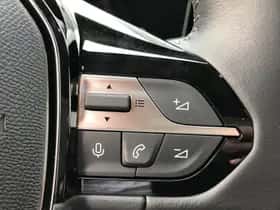 Peugeot 308 (2025) thumbnail 9