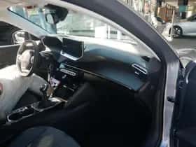 Peugeot 208 (2025) thumbnail 13