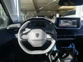 Peugeot 208 (2025) thumbnail 9
