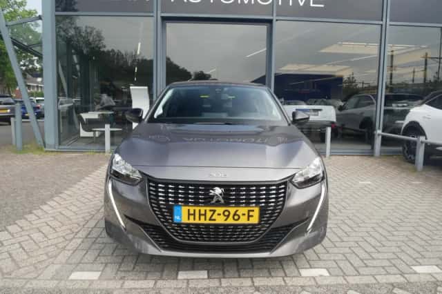 Peugeot 208 (2022) thumbnail 3