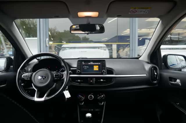 Kia Picanto (2019) thumbnail 3