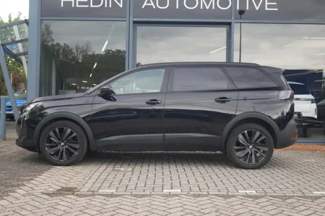 Peugeot 5008 (2024) thumbnail 5