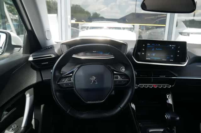 Peugeot 2008 (2020) thumbnail 14