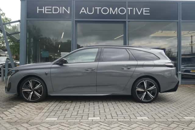 Peugeot 308 (2024) thumbnail 3