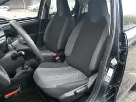 Peugeot 108 (2020) thumbnail 11