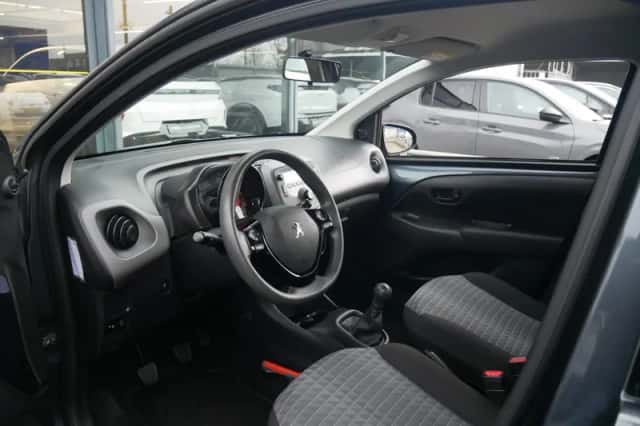 Peugeot 108 (2020) thumbnail 12