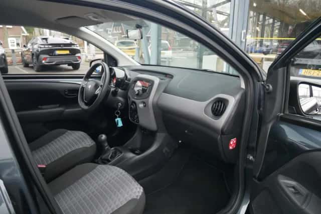 Peugeot 108 (2020) thumbnail 14