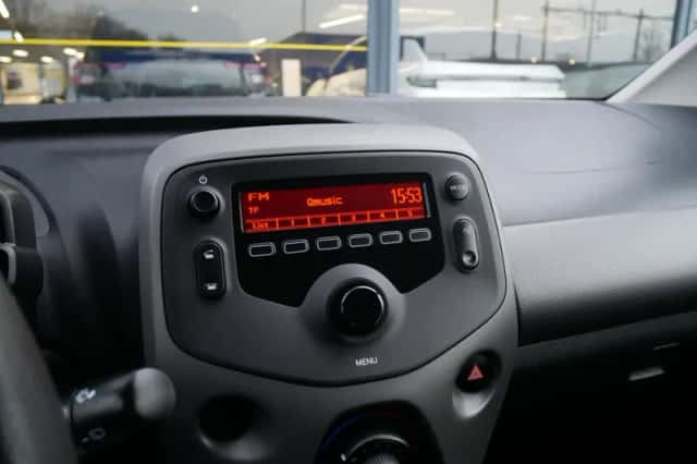 Peugeot 108 (2020) thumbnail 17