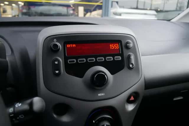 Peugeot 108 (2020) thumbnail 18