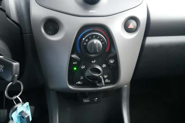 Peugeot 108 (2020) thumbnail 20