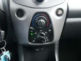 Peugeot 108 (2020) thumbnail 20