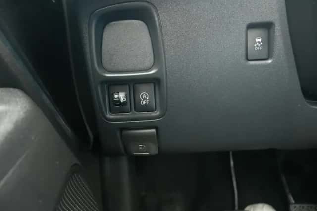 Peugeot 108 (2020) thumbnail 21