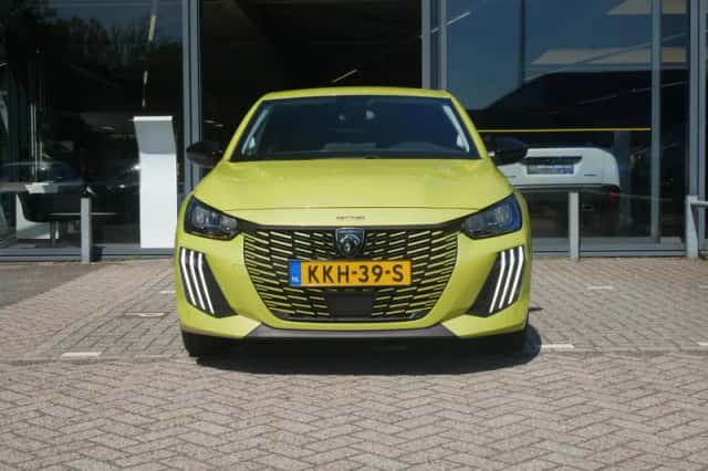 Peugeot 208 (2025) thumbnail 2