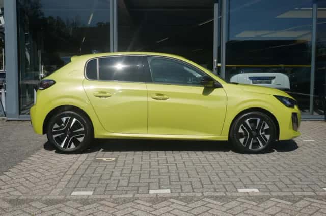 Peugeot 208 (2025) thumbnail 6