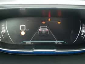 Peugeot 3008 (2021) thumbnail 16