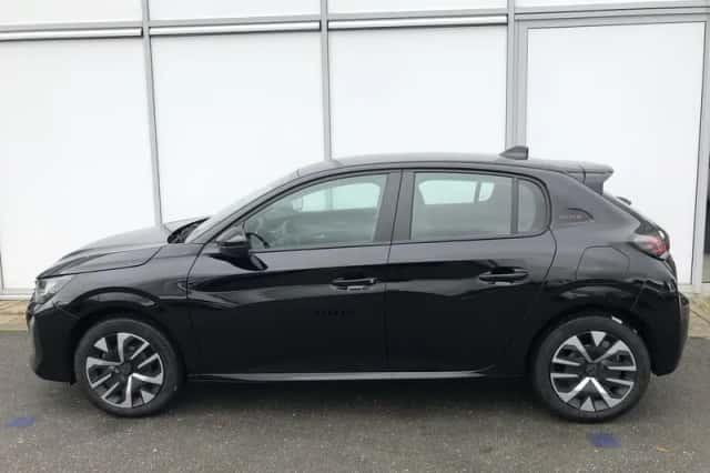 Peugeot 208 (2025) thumbnail 3
