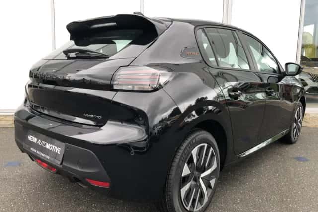 Peugeot 208 (2025) thumbnail 5