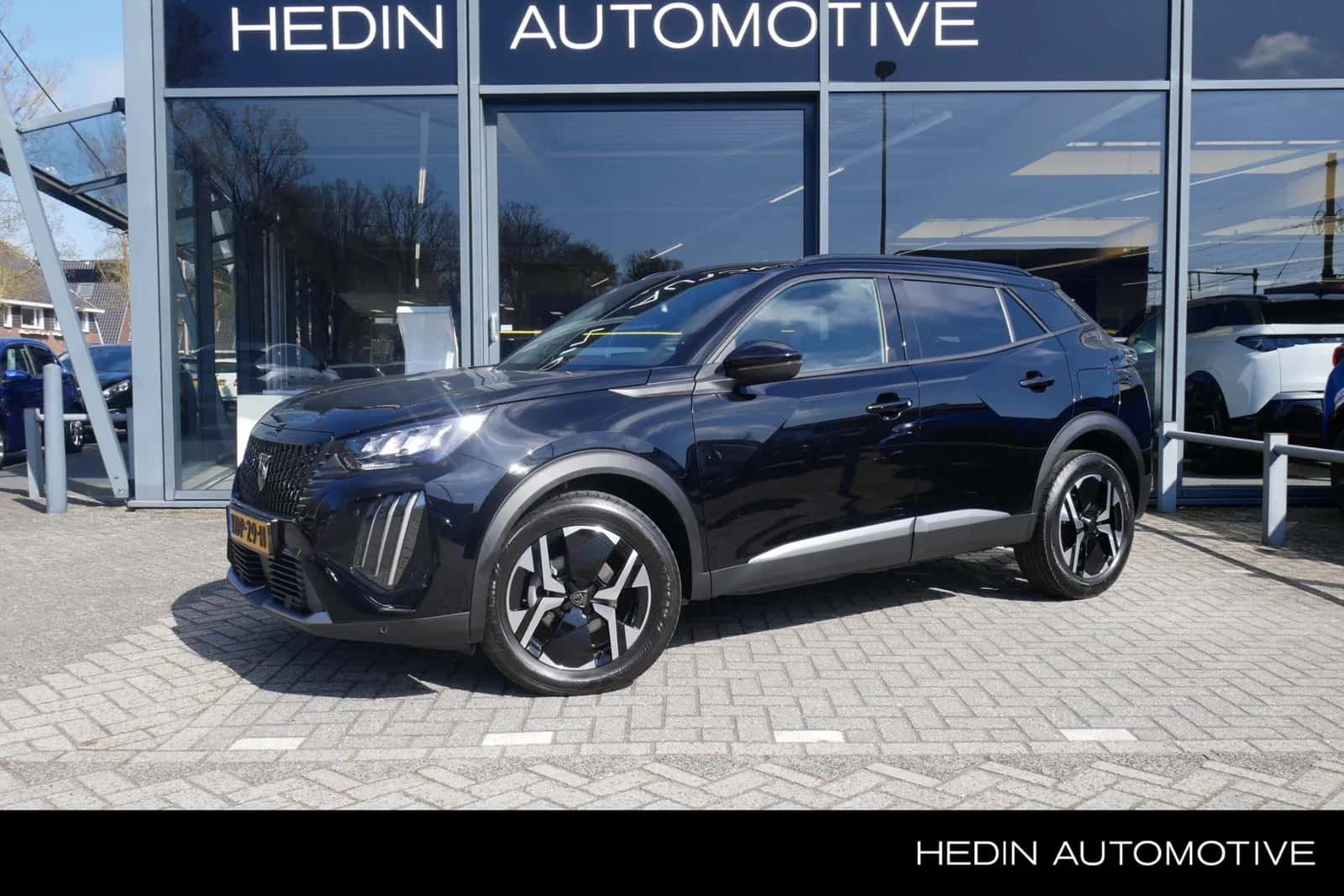 Peugeot 2008 (2025) — foto 1