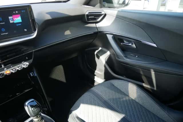 Peugeot 2008 (2025) thumbnail 14
