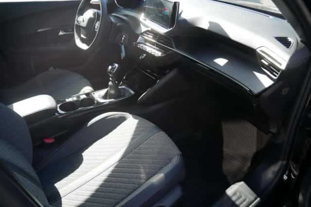 Peugeot 2008 (2025) thumbnail 16