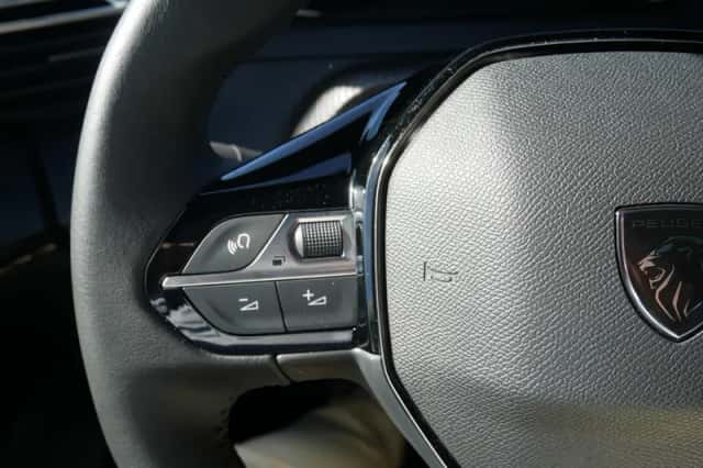 Peugeot 2008 (2025) thumbnail 18