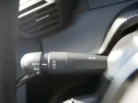 Peugeot 2008 (2025) thumbnail 21