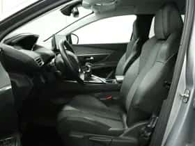 Peugeot 5008 (2021) thumbnail 14