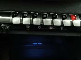 Peugeot 5008 (2021) thumbnail 46
