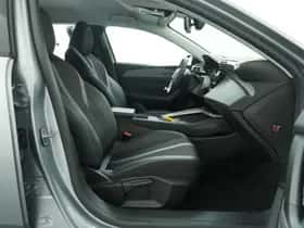 Peugeot 308 (2023) thumbnail 17