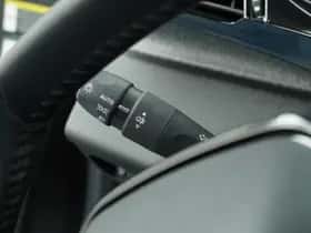 Peugeot 308 (2023) thumbnail 26