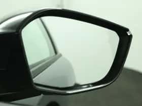 Peugeot 308 (2025) thumbnail 38