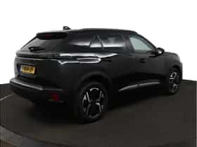 Peugeot 2008 (2023) thumbnail 7