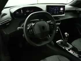 Peugeot 2008 (2023) thumbnail 61