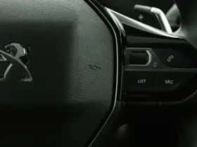 Peugeot 3008 (2022) thumbnail 16