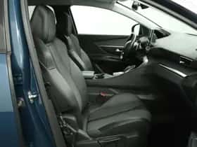 Peugeot 3008 (2022) thumbnail 17